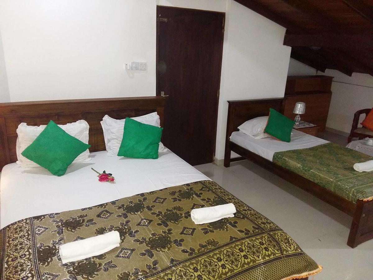 Lighthouse Guest Hotel Galle Exterior photo